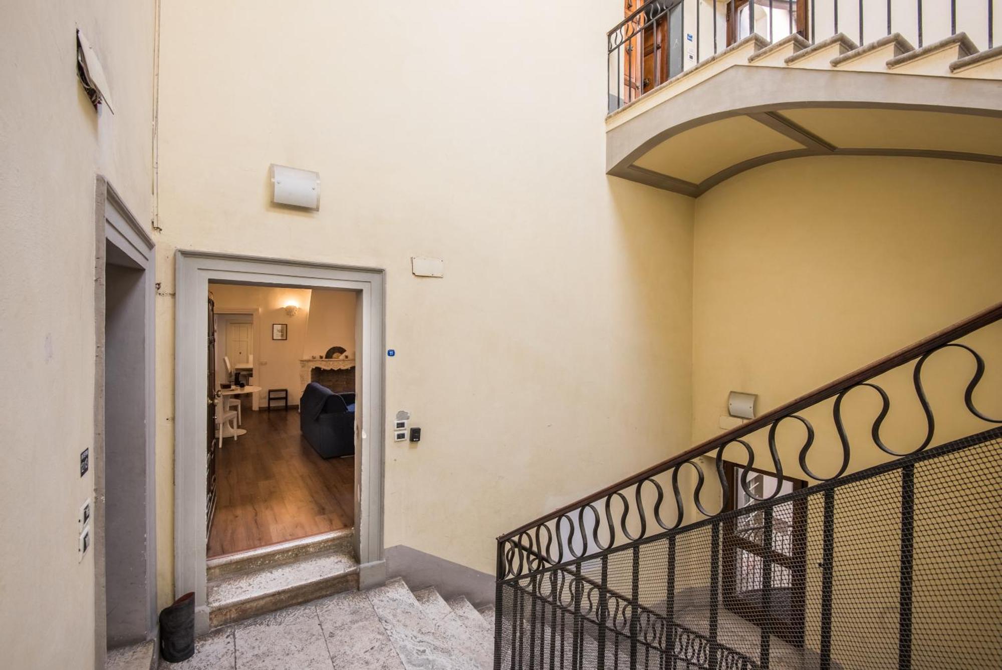 Incantevole Appartamento Banchi Di Sopra Siena Buitenkant foto