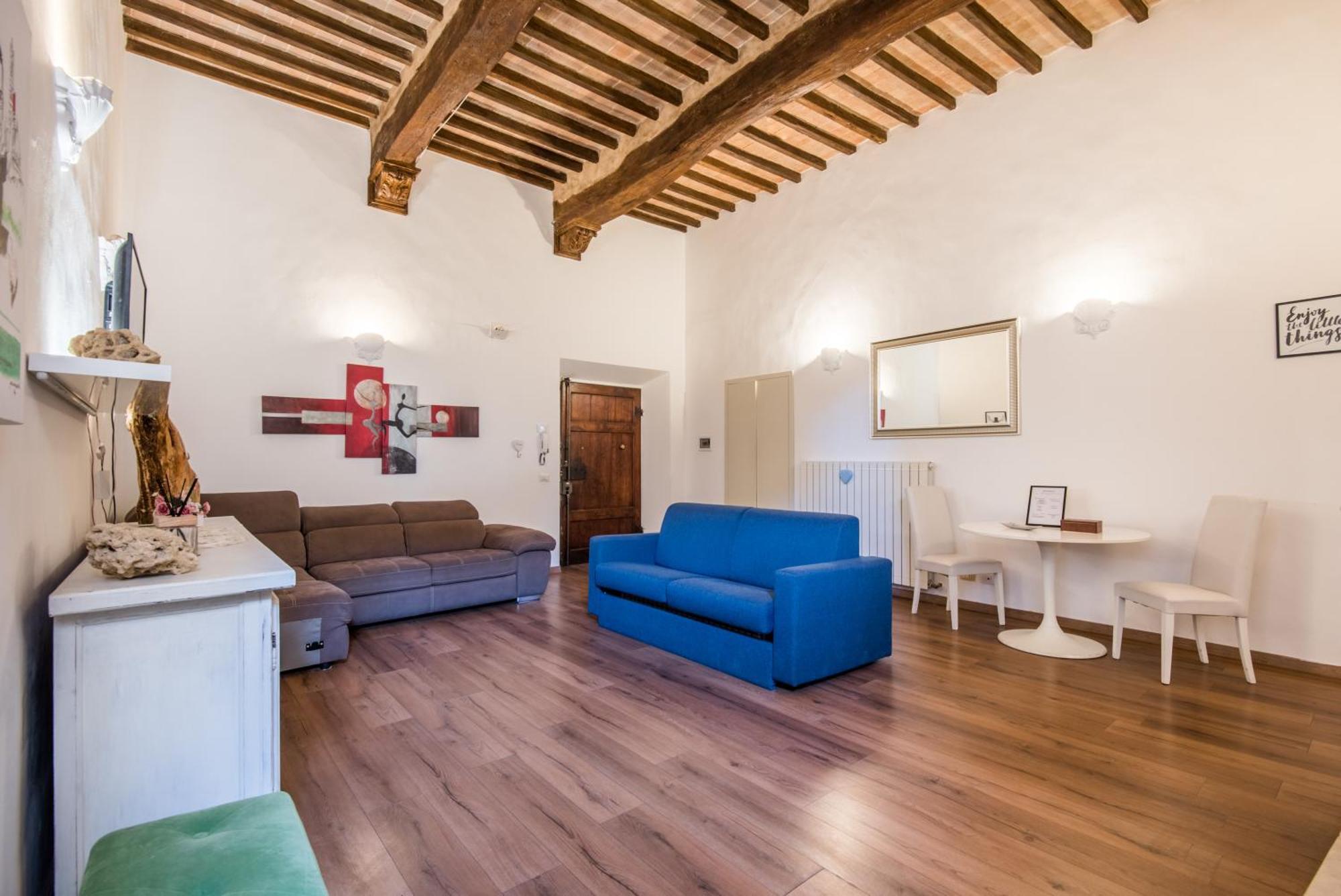 Incantevole Appartamento Banchi Di Sopra Siena Buitenkant foto