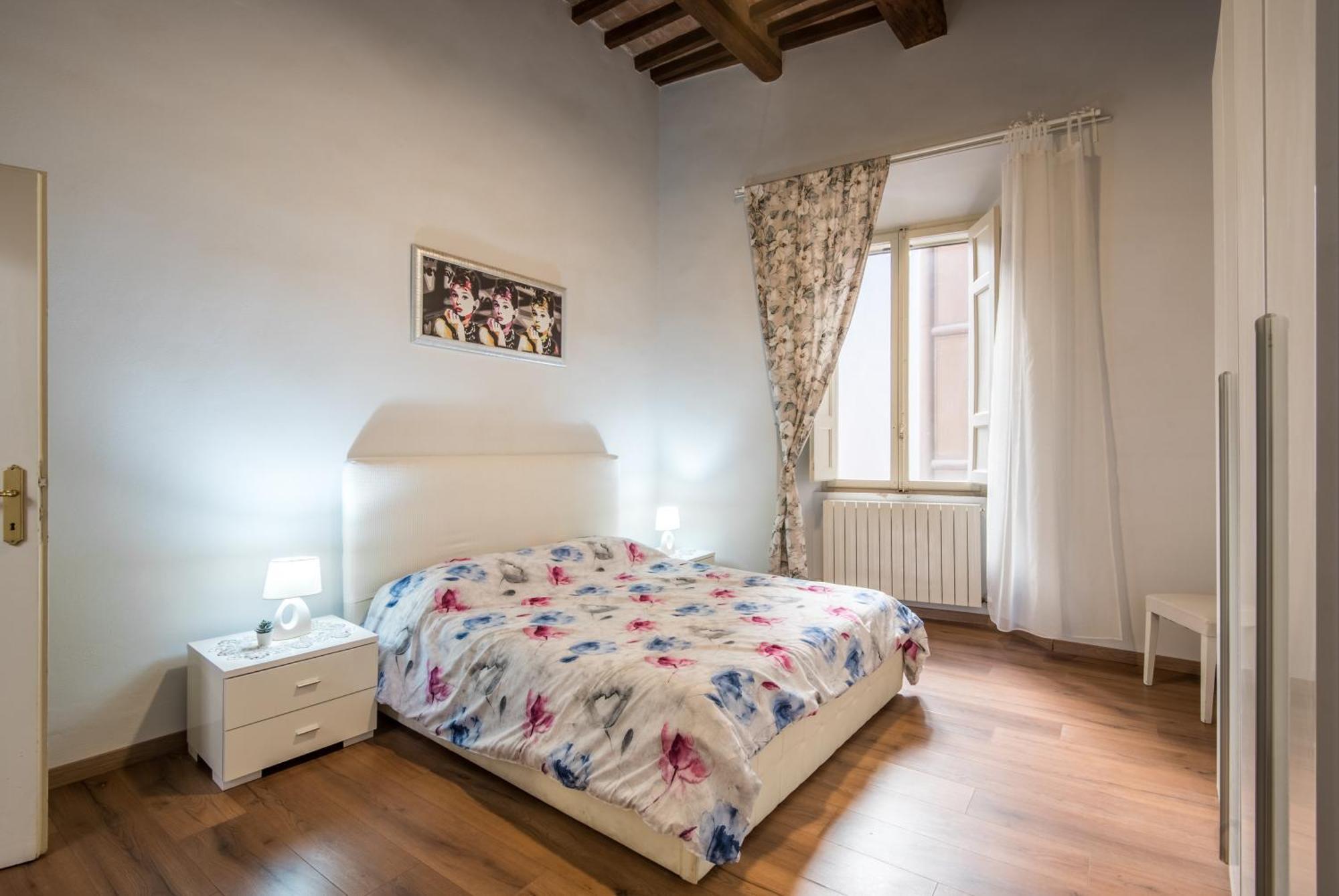 Incantevole Appartamento Banchi Di Sopra Siena Buitenkant foto